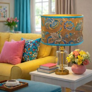 kleurrijk interieur met de portofino lampenkap in de vorm ovaal cilinder van www.latelier.nu